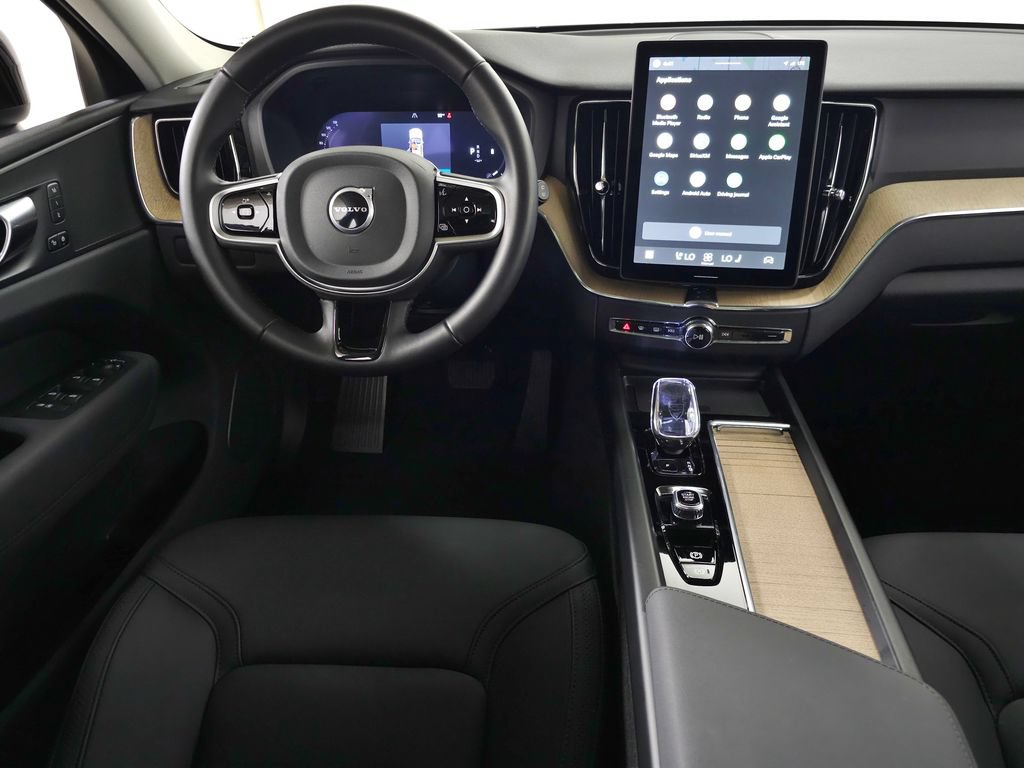 Certified 2026 Volvo XC60 B5 Plus AWD/4WD image 20