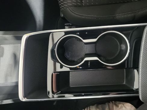 Used 2025 Chevrolet Equinox LT image 26