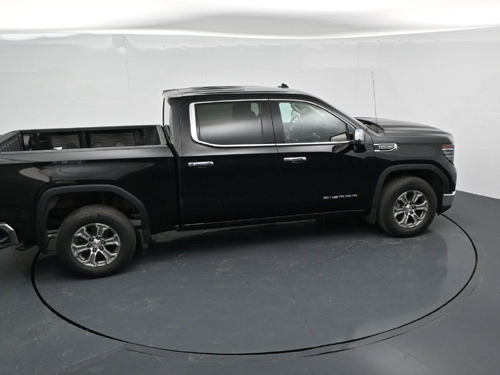 Used 2025 GMC Sierra 1500 SLT RWD image 24