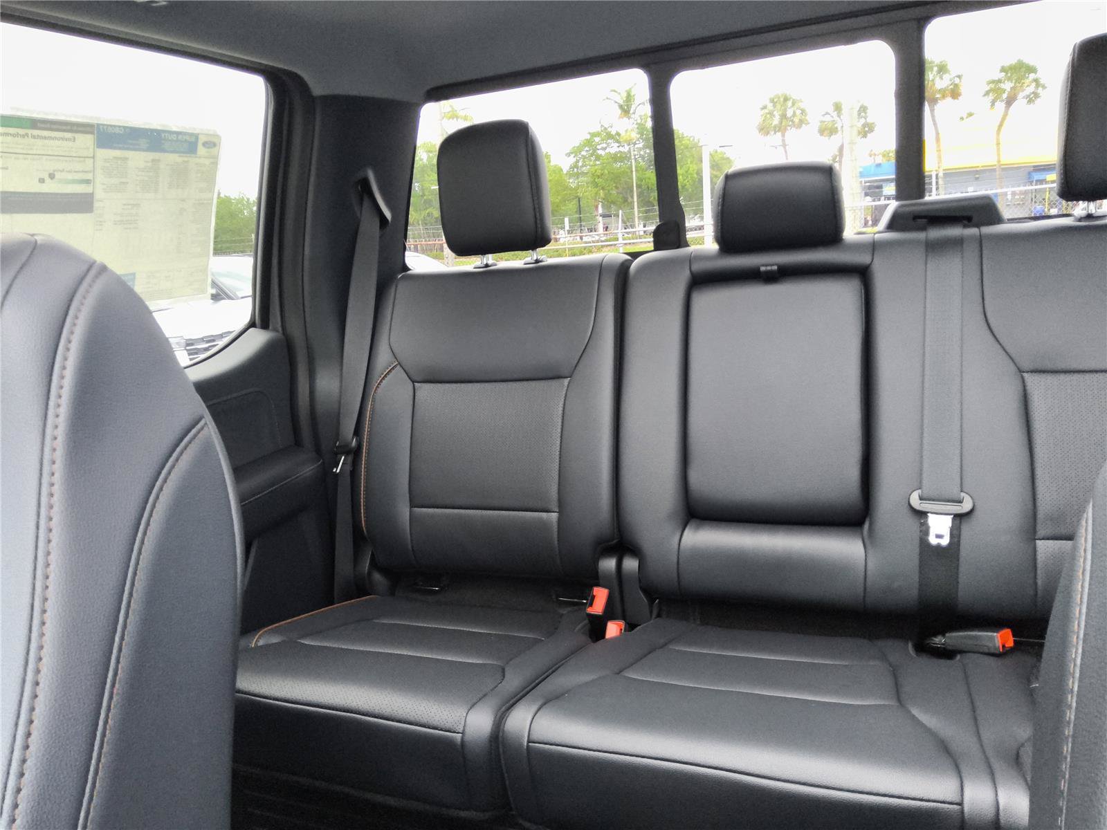 New 2026 Ford F250 Lariat w/ Black Appearance Package AWD/4WD image 16