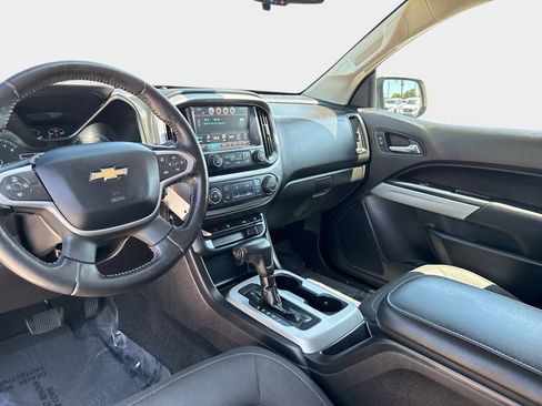 Used 2018 Chevrolet Colorado LT RWD image 14
