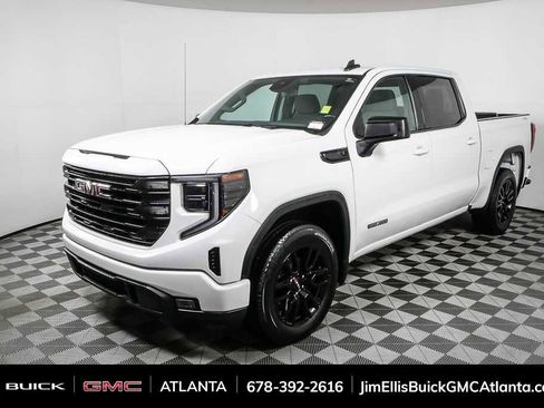 Used 2022 GMC Sierra 1500 Elevation image 24