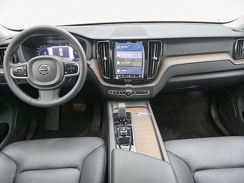 Certified 2023 Volvo XC60 T8 Plus w/ Climate Package image 24