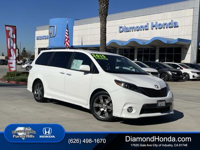 Used 2015 Toyota Sienna SE