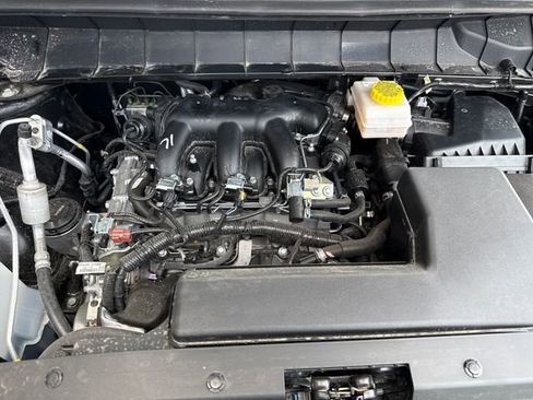 Certified 2026 Nissan Pathfinder S FWD image 20