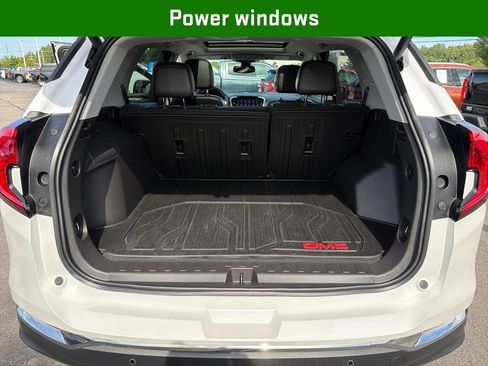 Certified 2024 GMC Terrain SLT w/ LPO, Floor Liner Package AWD/4WD image 28