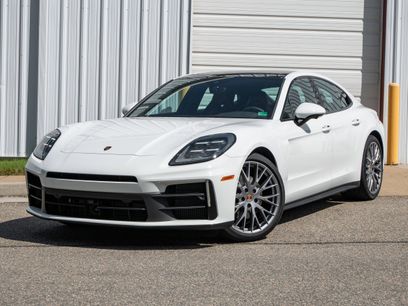New 2025 Porsche Panamera