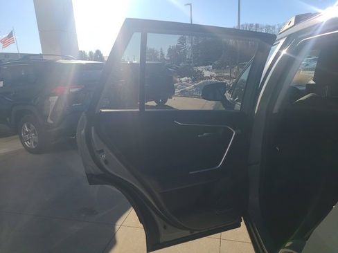 Used 2019 Toyota RAV4 XLE image 14