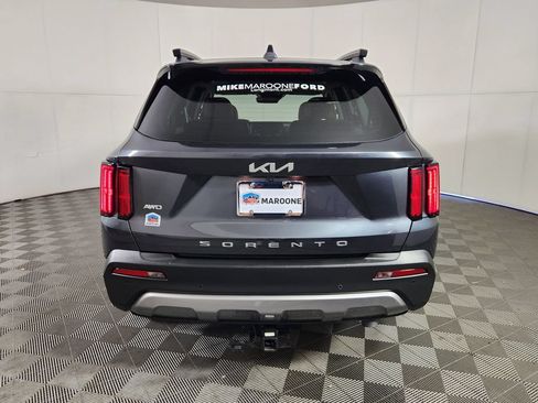 Used 2022 Kia Sorento SX Prestige w/ Rust Color Package AWD/4WD image 6
