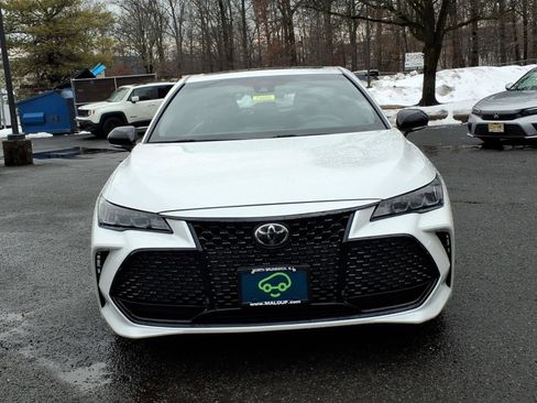 Used 2019 Toyota Avalon XSE w/ All Weather Liner Package image 2