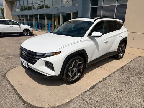 Used 2023 Hyundai Tucson SEL w/ Convenience Package AWD/4WD image 4