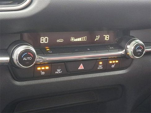 Used 2022 MAZDA CX-30 AWD 2.5 S w/ Preferred Package image 16