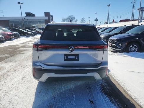New 2026 Volkswagen Tiguan SE AWD/4WD image 6