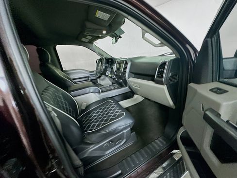 Used 2018 Ford F150 XLT w/ Equipment Group 302A Luxury AWD/4WD image 30