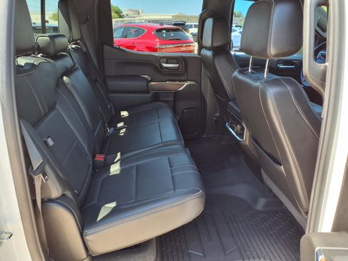Used 2022 Chevrolet Silverado 1500 High Country AWD/4WD image 15