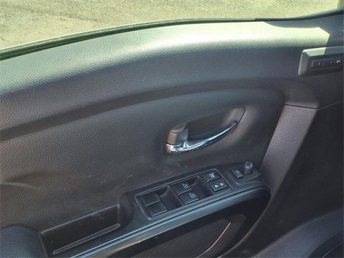 Used 2023 Nissan Titan PRO-4X w/ Pro-4x Convenience Package image 11