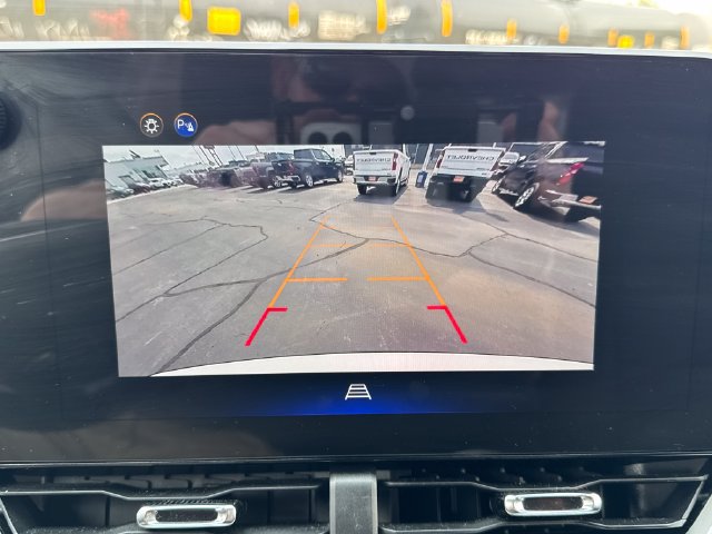 Used 2025 Chevrolet Equinox LT AWD/4WD image 21