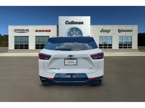 Used 2023 Chevrolet Blazer RS w/ Driver Confidence II Package AWD/4WD image 4