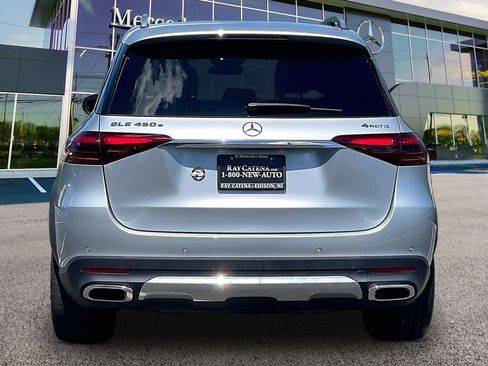 Certified 2025 Mercedes-Benz GLE 450e 4MATIC image 4