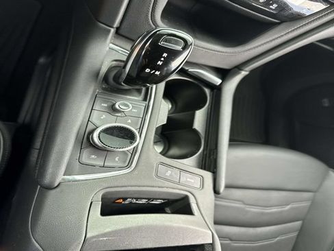 Used 2020 Cadillac XT6 FWD image 23