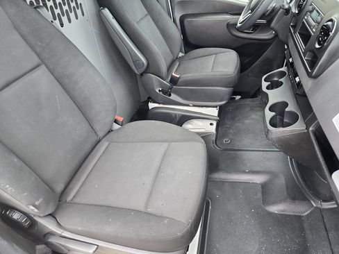 Used 2023 Mercedes-Benz Sprinter 2500 image 15