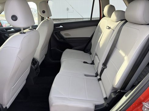 Used 2019 Volkswagen Tiguan SEL image 34