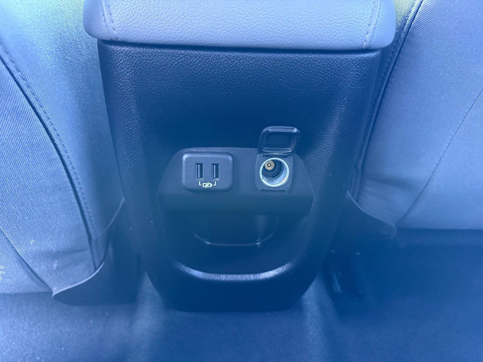 Used 2020 Chevrolet Colorado LT AWD/4WD image 30
