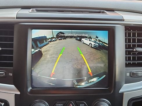 Used 2019 RAM 1500 Big Horn AWD/4WD image 16