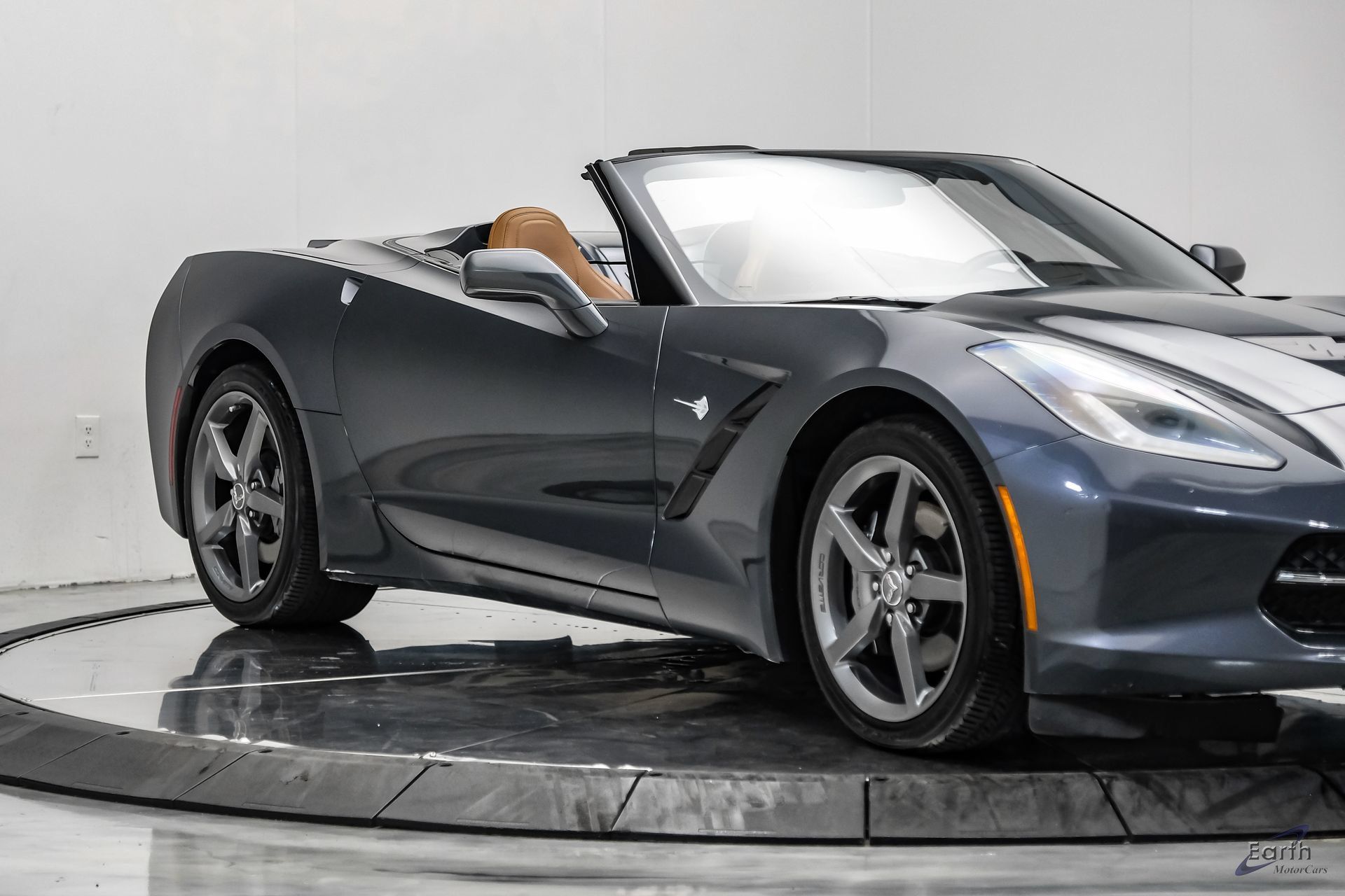 Used 2014 Chevrolet Corvette Stingray Convertible w/ 2LT Preferred Equipment Group RWD image 33