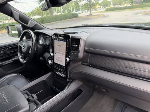 Used 2022 RAM 1500 Limited AWD/4WD image 29