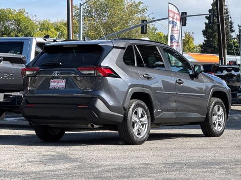 Certified 2024 Toyota RAV4 LE AWD/4WD image 3