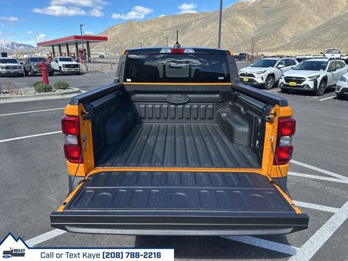 New 2025 Ford Maverick Lariat w/ Black Appearance Package AWD/4WD image 38