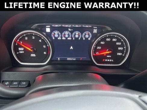 Certified 2022 Chevrolet Silverado 1500 High Country w/ Technology Package image 12