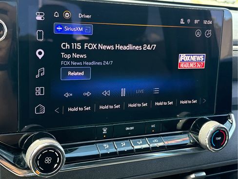 Certified 2023 Chevrolet Colorado W/T RWD image 12