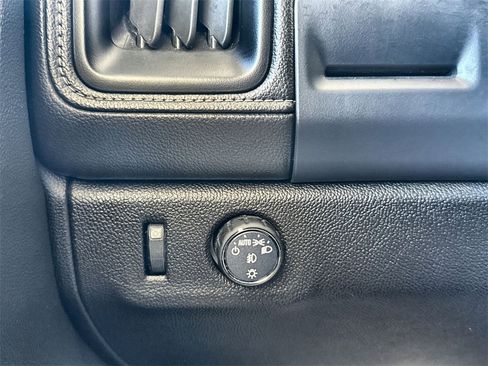 Certified 2022 GMC Canyon Elevation w/ Trailering Package image 17