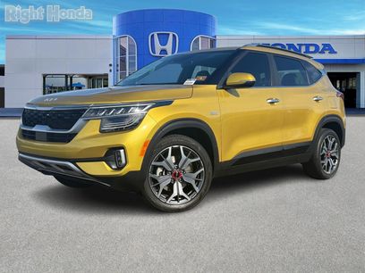 Used 2022 Kia Seltos SX w/ Sunroof Package