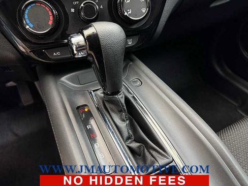 Used 2021 Honda HR-V LX image 29