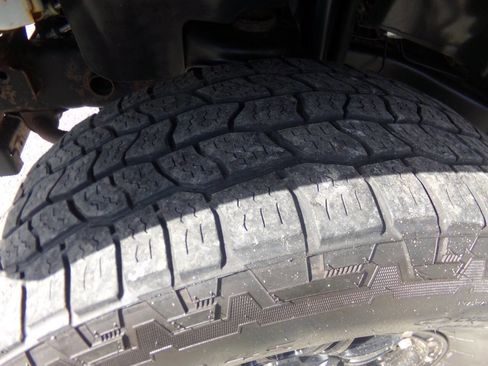 Used 2017 Jeep Wrangler Unlimited Sport w/ Quick Order Package 24S AWD/4WD image 14