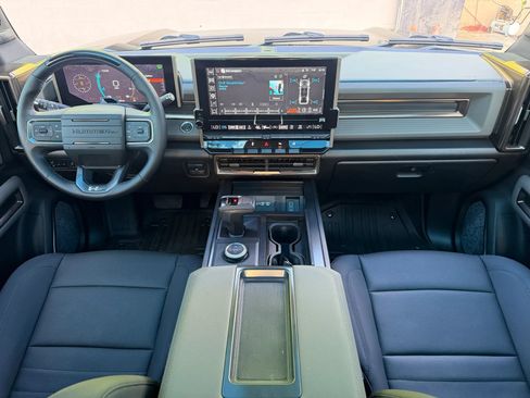 Used 2025 GMC Hummer EV 2X AWD/4WD image 23