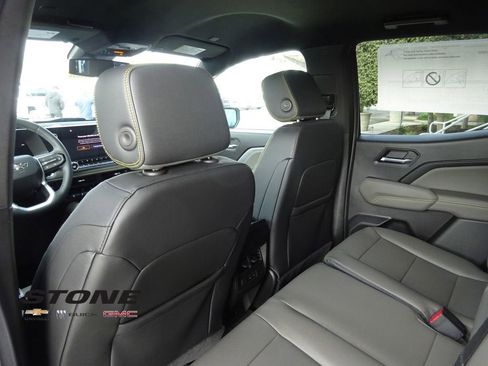 New 2026 Chevrolet Colorado ZR2 image 20