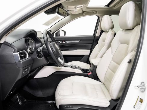 Used 2017 MAZDA CX-5 Grand Touring w/ Premium Package image 6