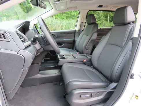 New 2026 Honda Odyssey EX-L image 12