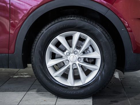 Used 2016 Kia Sorento LX w/ LX Convenience Package image 19