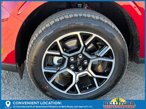 New 2026 Ford Maverick Lariat image 10