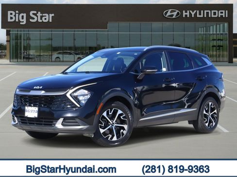 Used 2023 Kia Sportage EX image 1