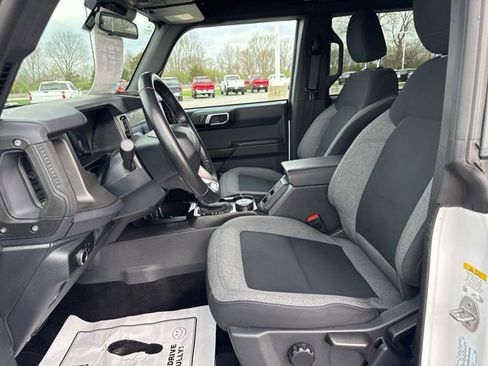 Used 2025 Ford Bronco Big Bend image 17