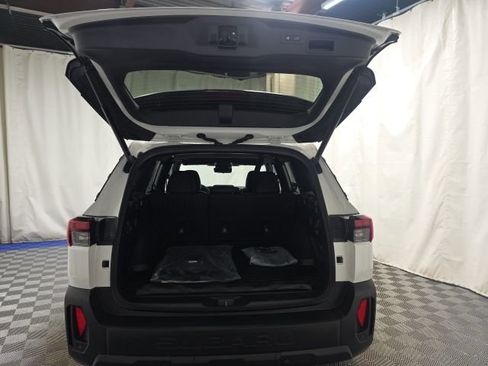 New 2026 Subaru Outback Touring XT image 36