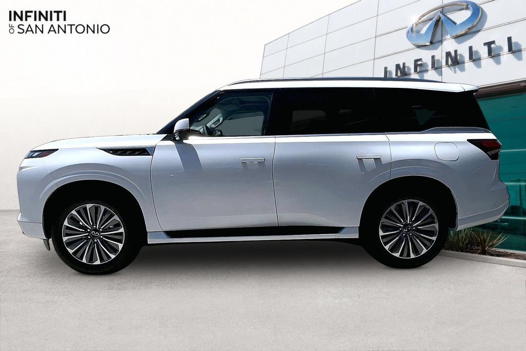 New 2027 INFINITI QX80 Luxe RWD image 7