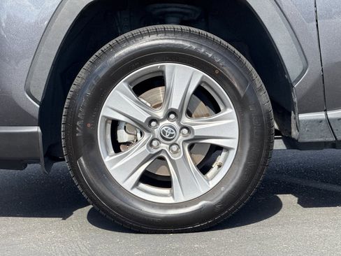 Used 2024 Toyota RAV4 XLE AWD/4WD image 35
