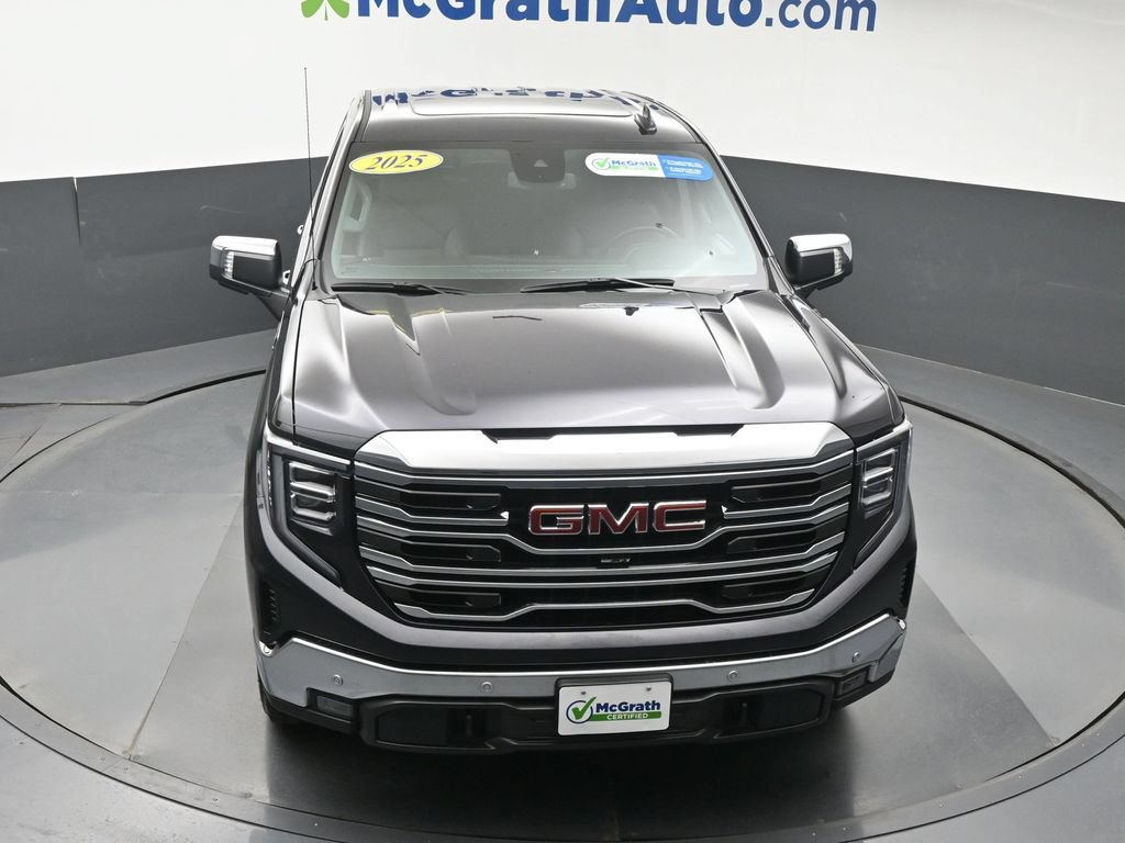 Used 2025 GMC Sierra 1500 SLT w/ SLT Premium Plus Package AWD/4WD image 27